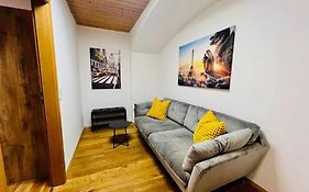 Wohnung In Augsburg - Bestlage!
